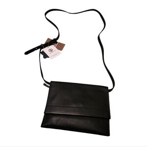 Women’s Giani Bernini Black Nappa Flap Crossbody Purse Bag